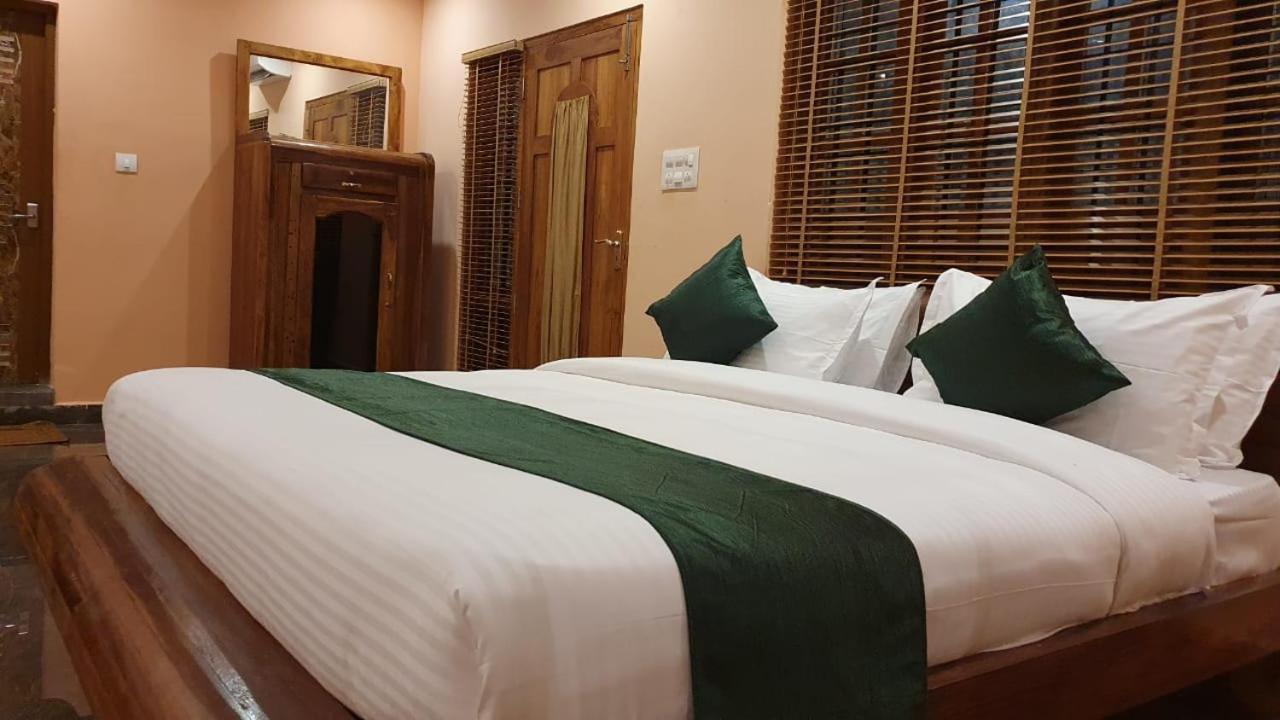 Elephant Valley Resort Pulpally Zewnętrze zdjęcie